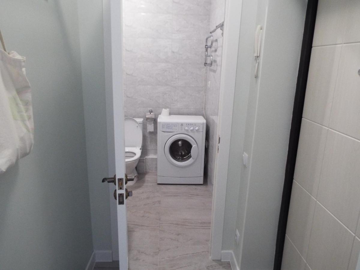 Esil Plaza Apartment Asztana Kültér fotó